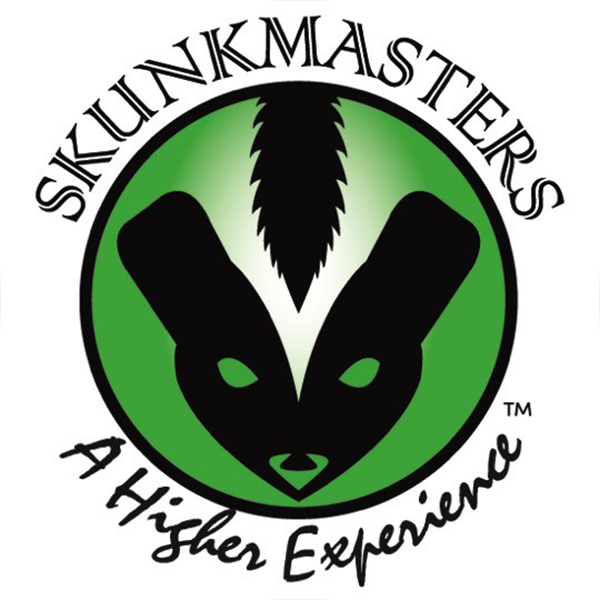 The logo for skunkmasters a higher experience.